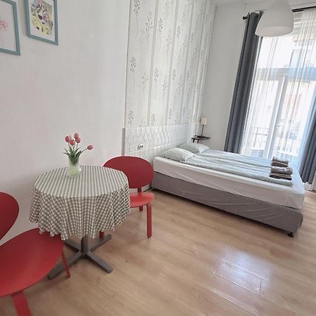 11# Sunflower Cozy Apartment Budapest Exteriör bild